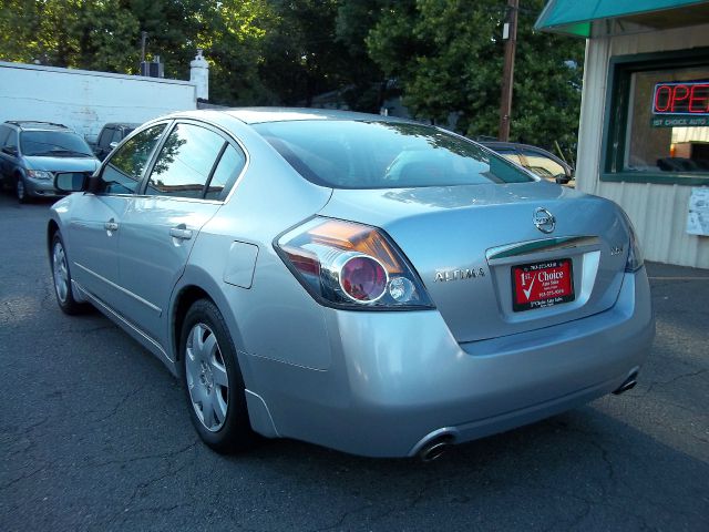 2008 Nissan Altima Pickupslt Quad Cab SWB 4WD 4x4 Truck