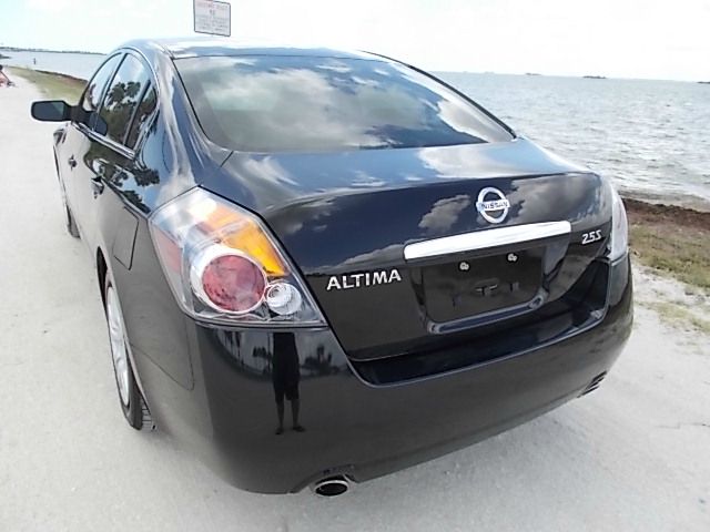 2009 Nissan Altima Pickupslt Quad Cab SWB 4WD 4x4 Truck