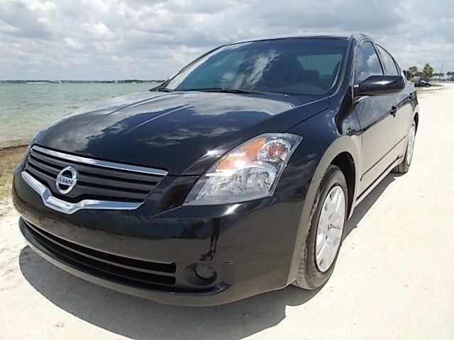 2009 Nissan Altima Pickupslt Quad Cab SWB 4WD 4x4 Truck