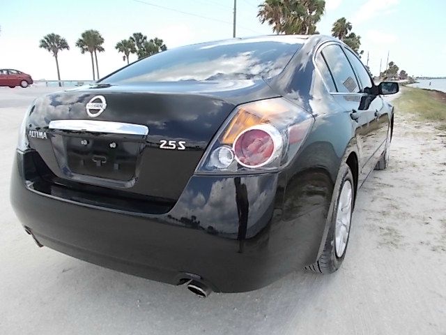 2009 Nissan Altima Pickupslt Quad Cab SWB 4WD 4x4 Truck