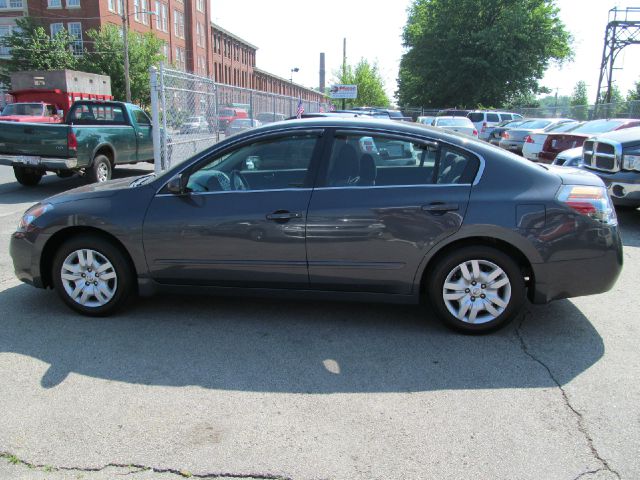 2009 Nissan Altima Pickupslt Quad Cab SWB 4WD 4x4 Truck