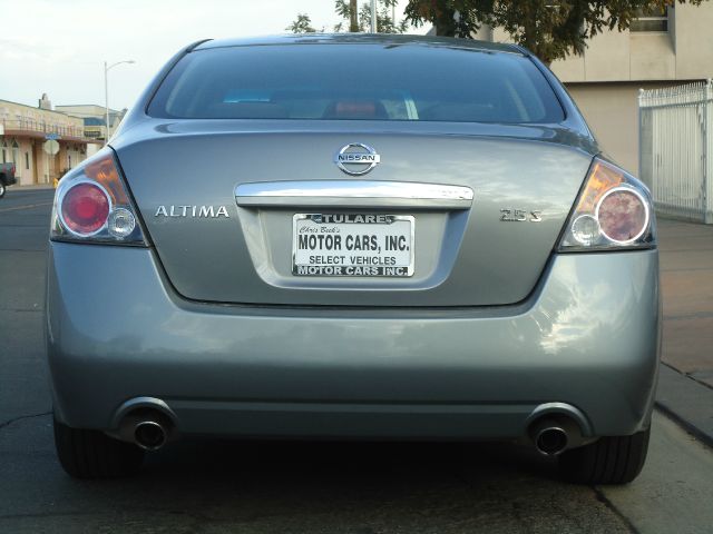 2009 Nissan Altima Pickupslt Quad Cab SWB 4WD 4x4 Truck