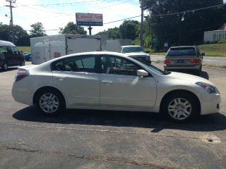 2009 Nissan Altima Pickupslt Quad Cab SWB 4WD 4x4 Truck