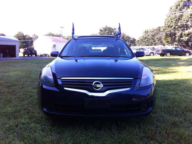 2009 Nissan Altima Pickupslt Quad Cab SWB 4WD 4x4 Truck