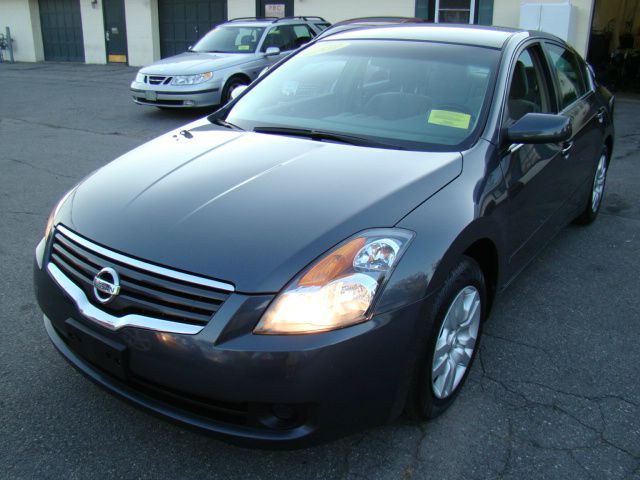 2009 Nissan Altima Pickupslt Quad Cab SWB 4WD 4x4 Truck