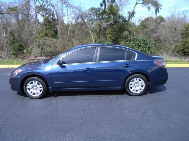 2009 Nissan Altima GS-R