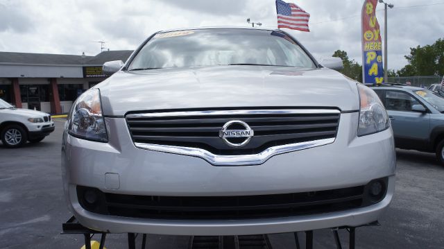 2009 Nissan Altima Pickupslt Quad Cab SWB 4WD 4x4 Truck