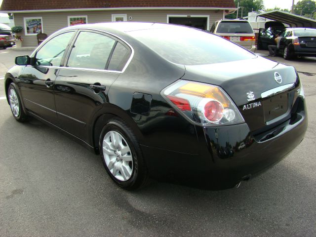 2009 Nissan Altima Pickupslt Quad Cab SWB 4WD 4x4 Truck