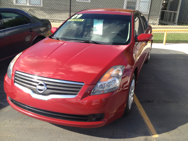 2009 Nissan Altima Pickupslt Quad Cab SWB 4WD 4x4 Truck