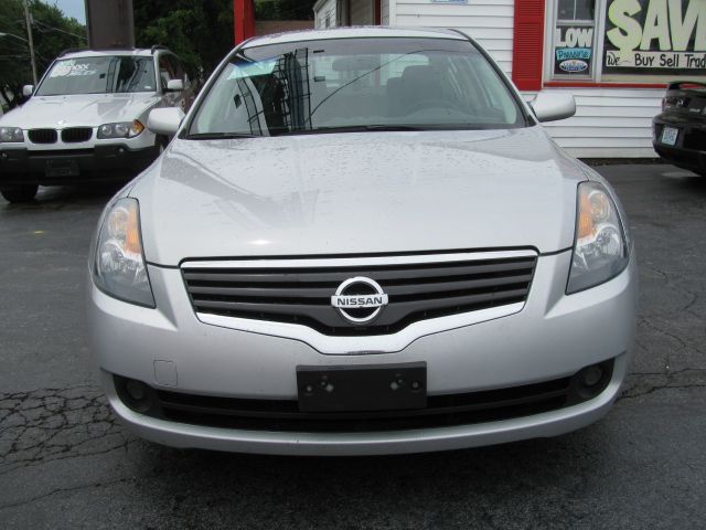 2009 Nissan Altima Pickupslt Quad Cab SWB 4WD 4x4 Truck