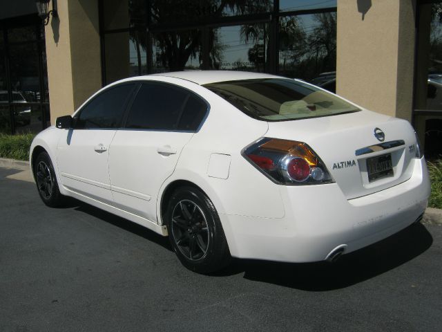 2009 Nissan Altima Pickupslt Quad Cab SWB 4WD 4x4 Truck