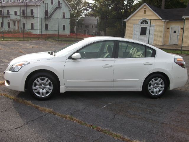 2009 Nissan Altima Pickupslt Quad Cab SWB 4WD 4x4 Truck