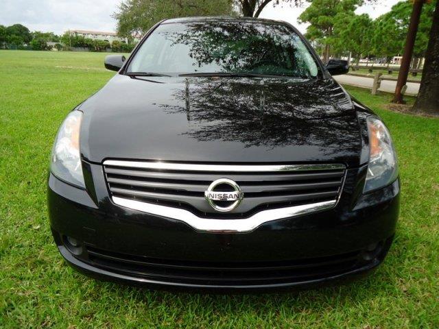 2009 Nissan Altima Pickupslt Quad Cab SWB 4WD 4x4 Truck