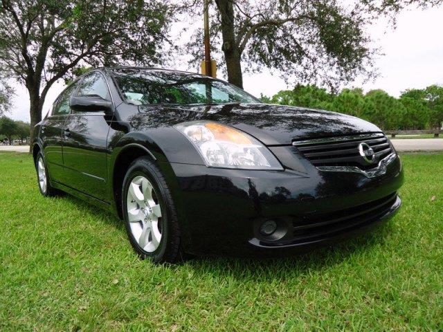 2009 Nissan Altima Pickupslt Quad Cab SWB 4WD 4x4 Truck