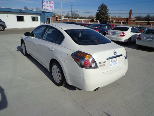 2009 Nissan Altima GS-R