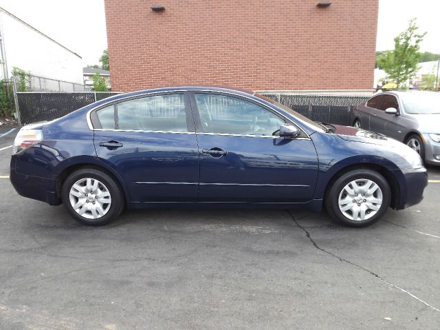 2009 Nissan Altima Pickupslt Quad Cab SWB 4WD 4x4 Truck