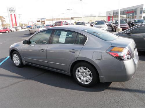 2009 Nissan Altima Unknown