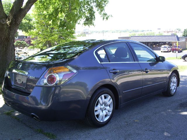 2009 Nissan Altima GS-R