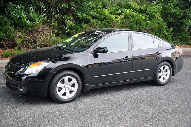 2009 Nissan Altima Pickupslt Quad Cab SWB 4WD 4x4 Truck