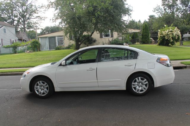 2009 Nissan Altima Pickupslt Quad Cab SWB 4WD 4x4 Truck