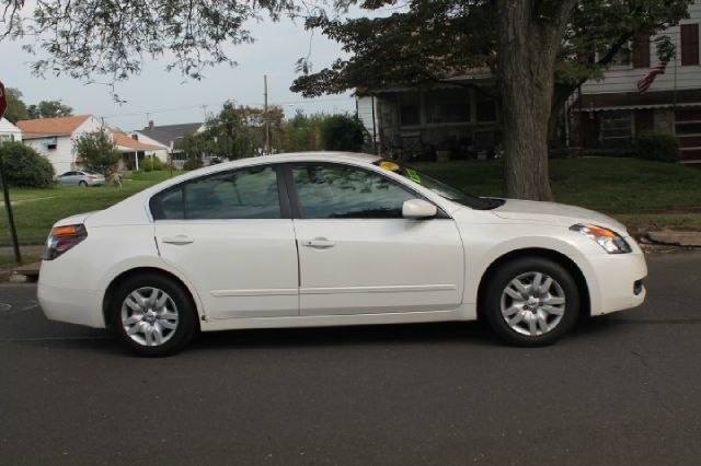 2009 Nissan Altima Pickupslt Quad Cab SWB 4WD 4x4 Truck