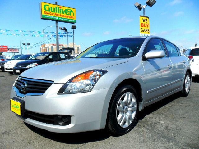 2009 Nissan Altima Pickupslt Quad Cab SWB 4WD 4x4 Truck