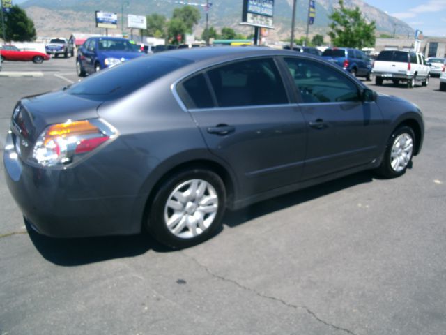 2009 Nissan Altima Pickupslt Quad Cab SWB 4WD 4x4 Truck