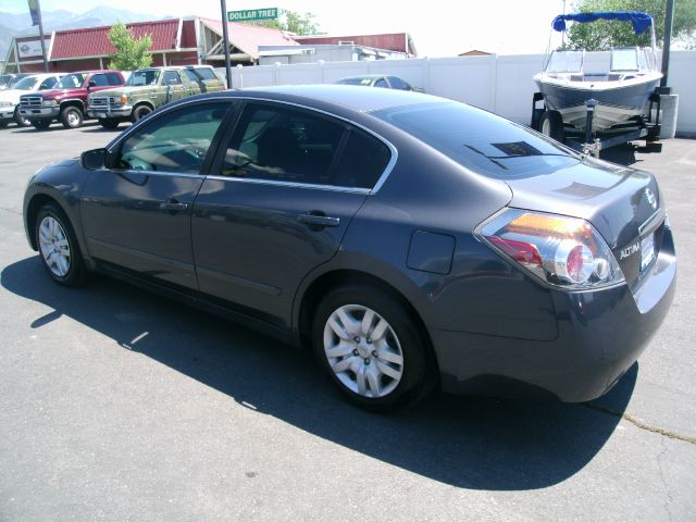 2009 Nissan Altima Pickupslt Quad Cab SWB 4WD 4x4 Truck