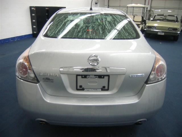 2009 Nissan Altima Base