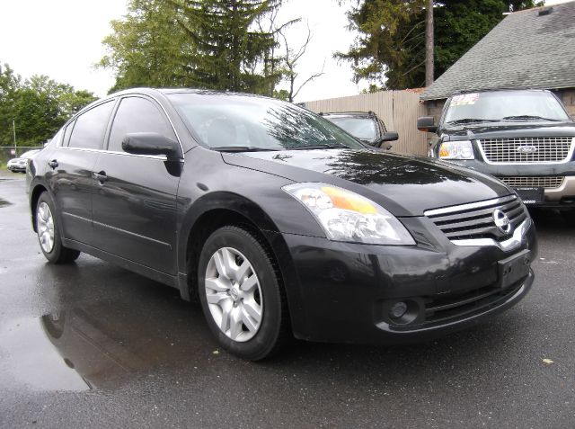 2009 Nissan Altima Pickupslt Quad Cab SWB 4WD 4x4 Truck