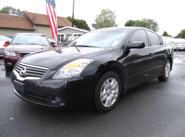 2009 Nissan Altima Pickupslt Quad Cab SWB 4WD 4x4 Truck