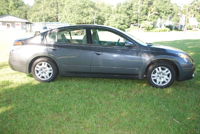 2009 Nissan Altima GS-R