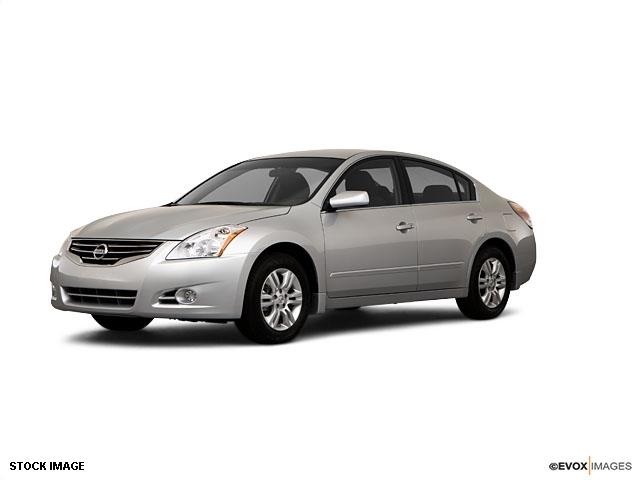 2010 Nissan Altima Unknown