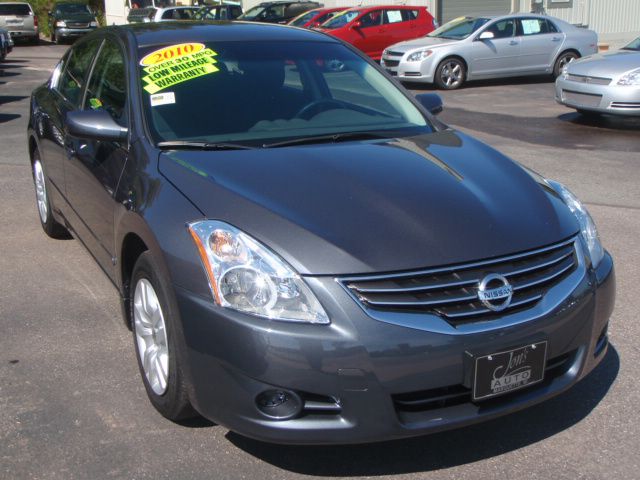 2010 Nissan Altima Pickupslt Quad Cab SWB 4WD 4x4 Truck