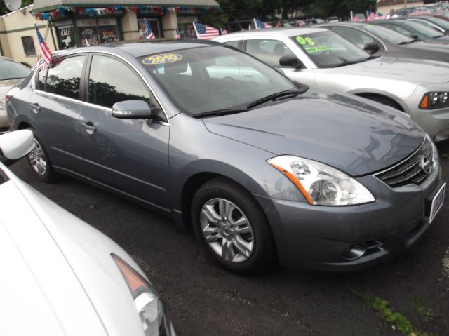 2010 Nissan Altima Pickupslt Quad Cab SWB 4WD 4x4 Truck