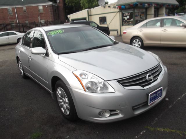 2010 Nissan Altima Pickupslt Quad Cab SWB 4WD 4x4 Truck