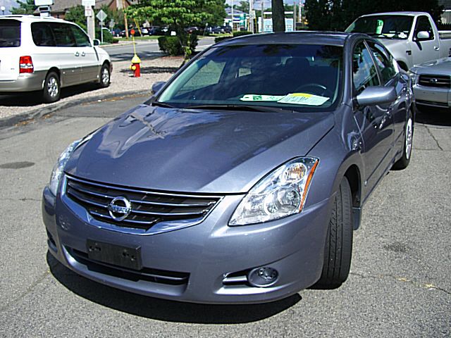 2010 Nissan Altima Pickupslt Quad Cab SWB 4WD 4x4 Truck