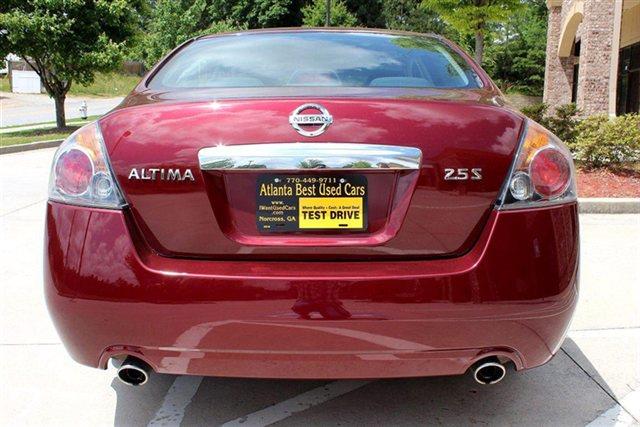 2010 Nissan Altima 15