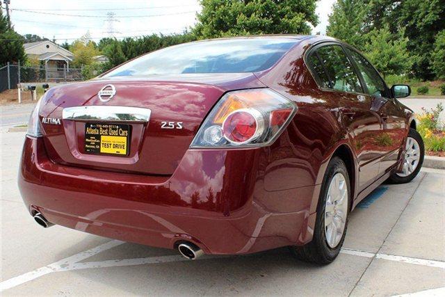 2010 Nissan Altima 15