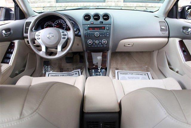 2010 Nissan Altima Sunroof - Chrome At Redbank