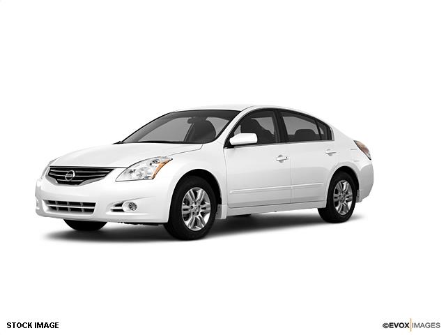 2010 Nissan Altima GS-R