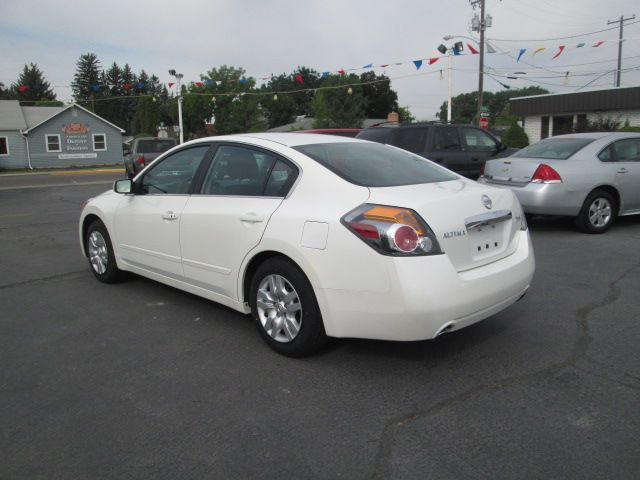 2010 Nissan Altima Pickupslt Quad Cab SWB 4WD 4x4 Truck