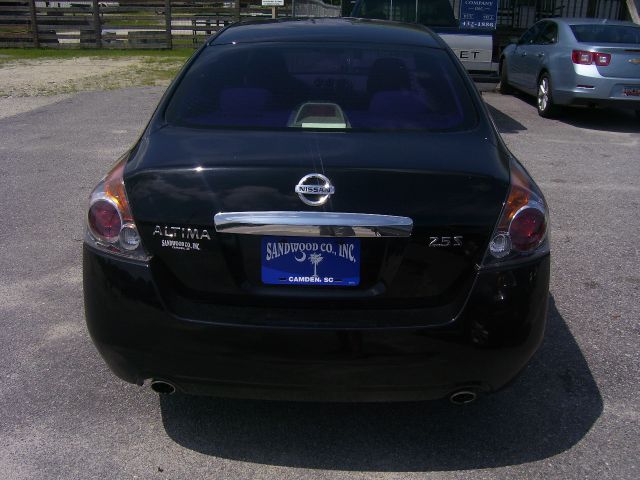 2010 Nissan Altima Pickupslt Quad Cab SWB 4WD 4x4 Truck