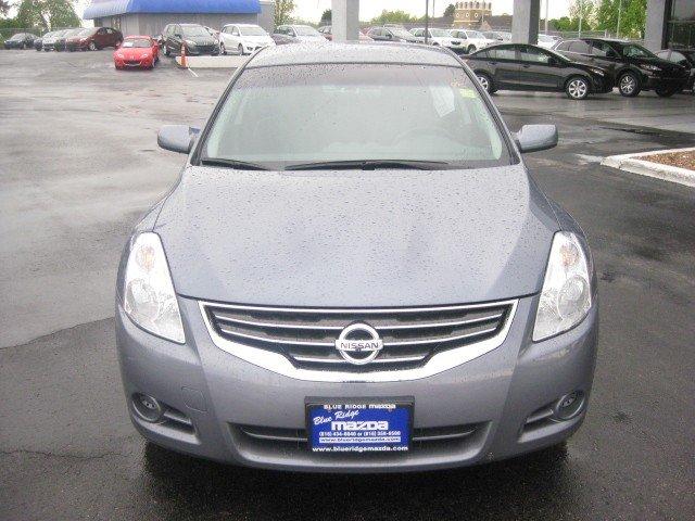 2010 Nissan Altima Unknown