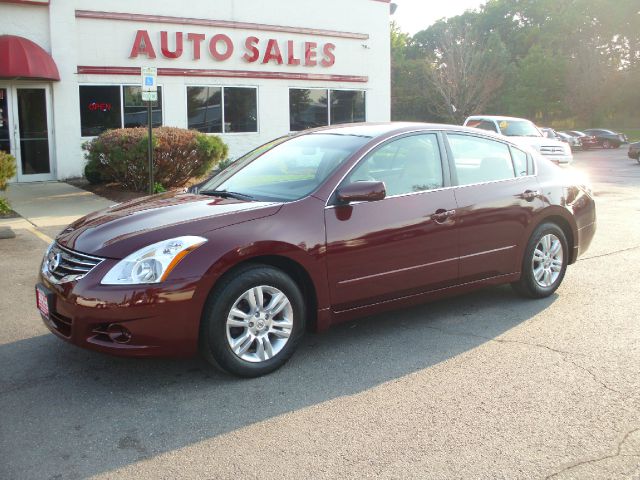 2010 Nissan Altima Pickupslt Quad Cab SWB 4WD 4x4 Truck