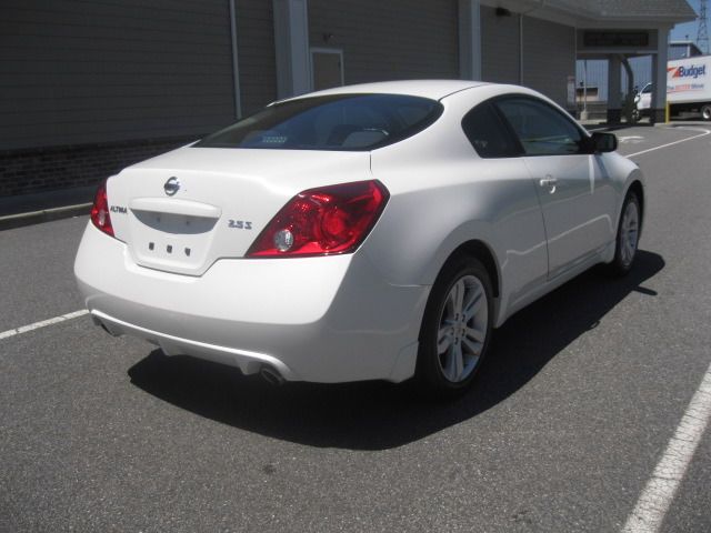 2010 Nissan Altima C/k1500 2WD Extended Cab