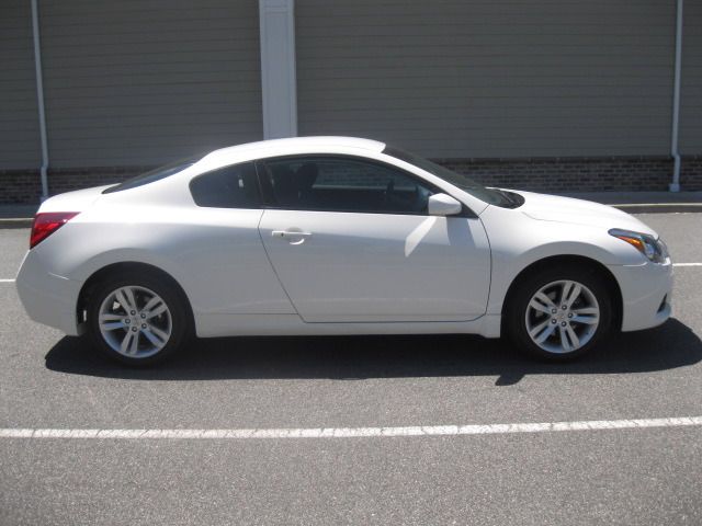 2010 Nissan Altima C/k1500 2WD Extended Cab