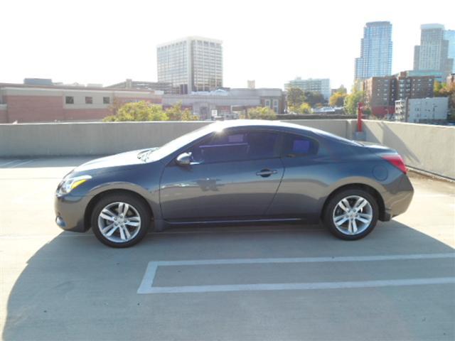 2010 Nissan Altima Reg. Cab Long Bed W. Tool Boxe