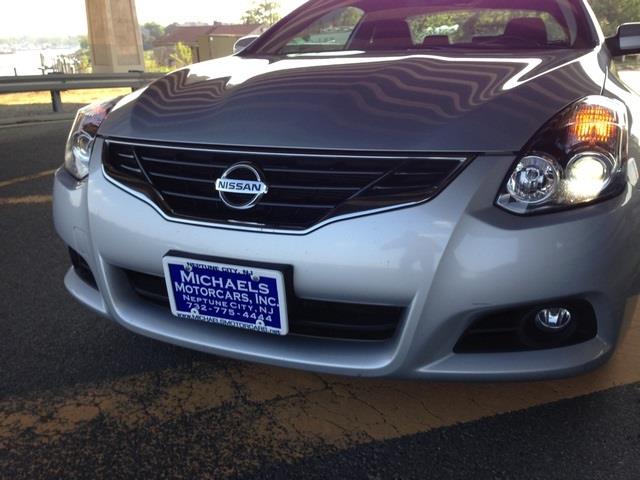 2010 Nissan Altima Pickupslt Quad Cab SWB 4WD 4x4 Truck