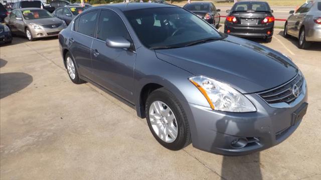 2010 Nissan Altima Mountaineer